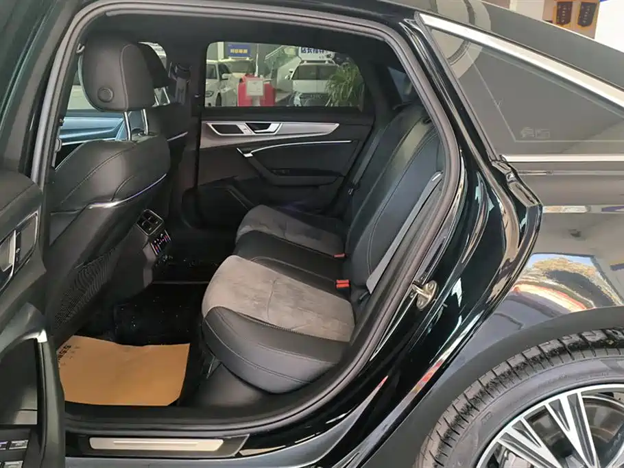 Audi A6L 2024 45 TFSI Premium Dynamic фото 11