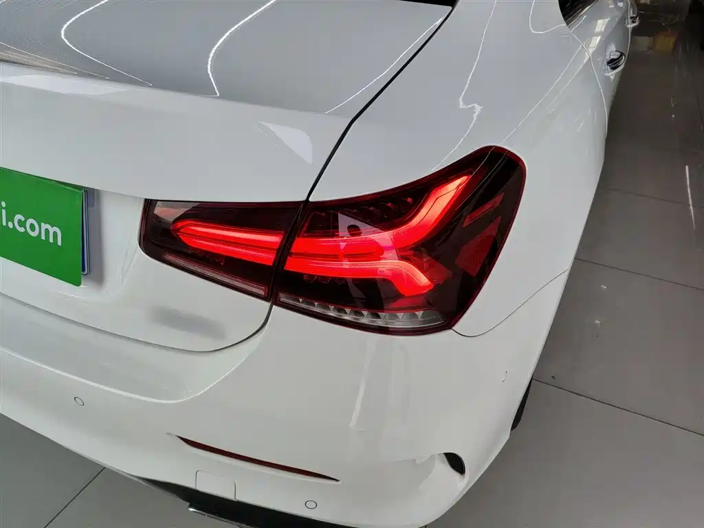 Mercedes-Benz A-Class 2022 Facelift III A 200 L Sport Sedan Fashion фото 24