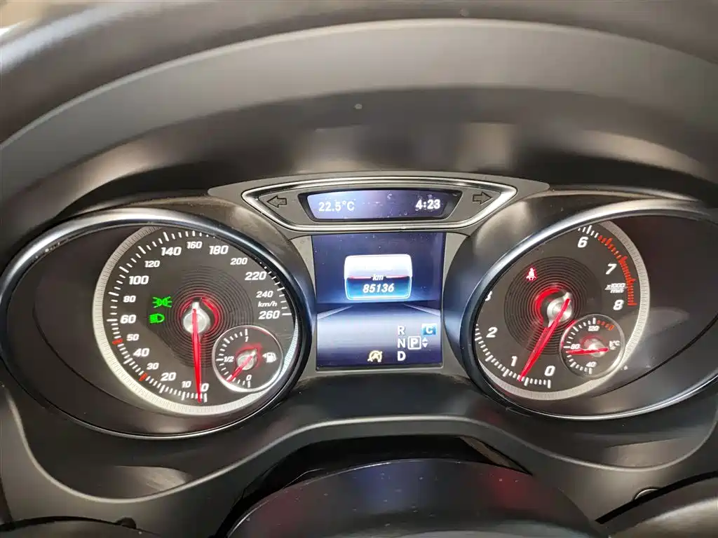 Mercedes-Benz CLA (Import) 2018 CLA 200 Dynamic Edition фото 12