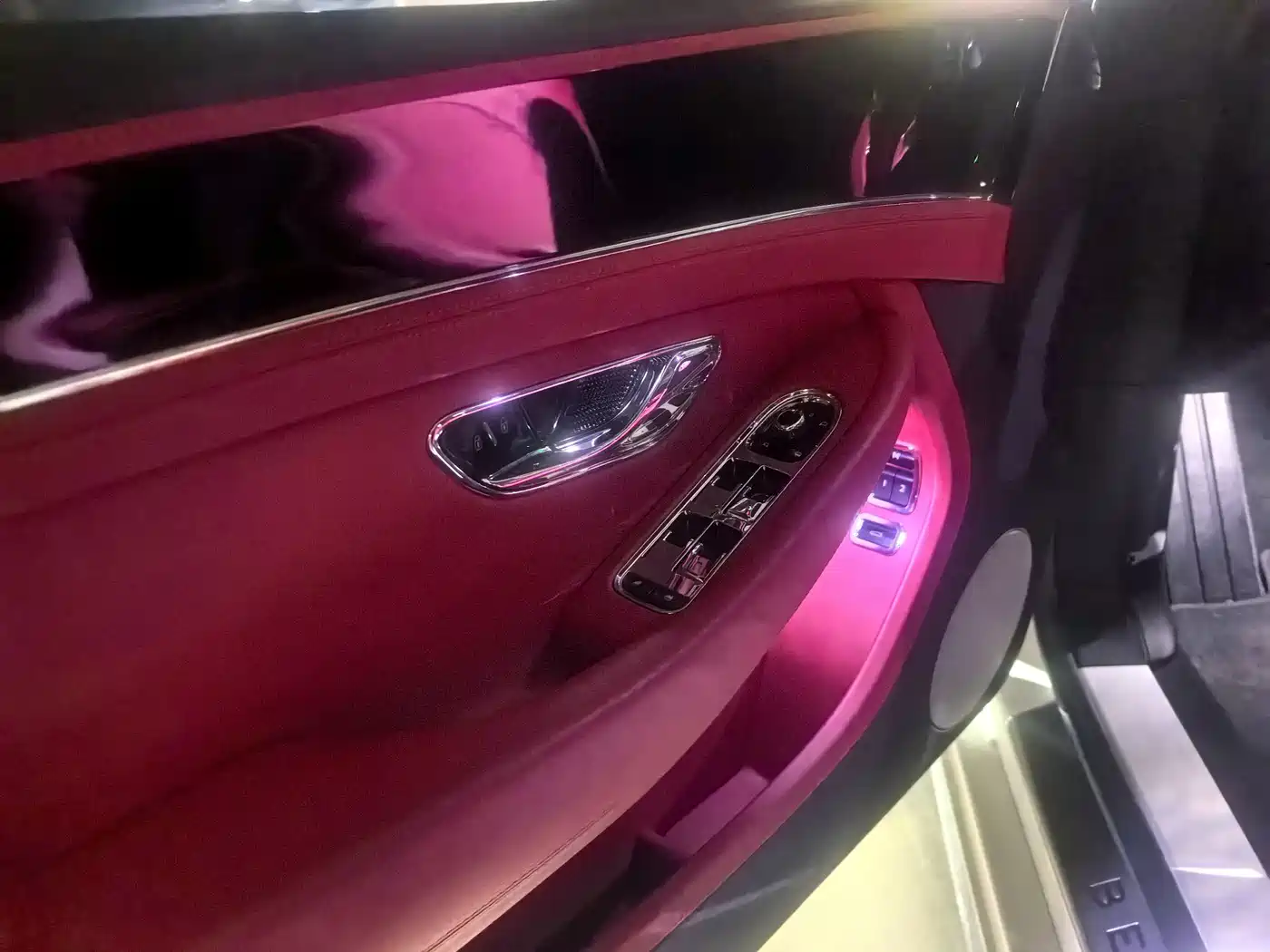 Bentley Continental 2024 2024 4.0T GT V8 Convertible
