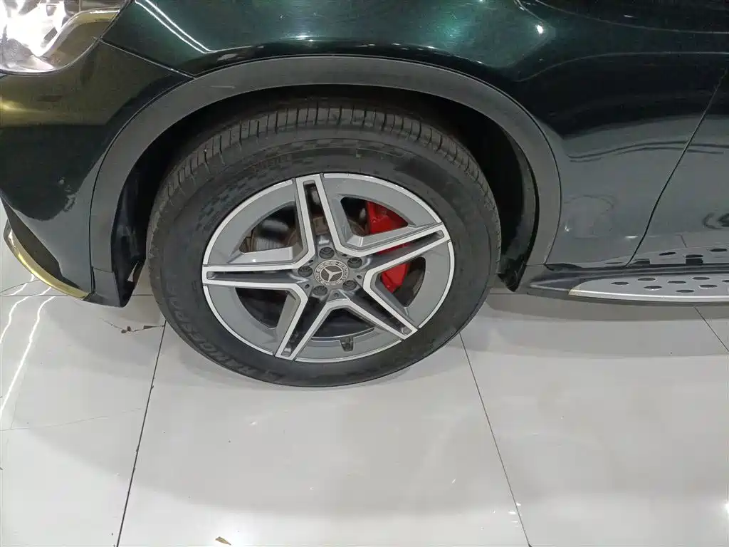 Mercedes-Benz GLC 2018 GLC 260 4MATIC Dynamic фото 23