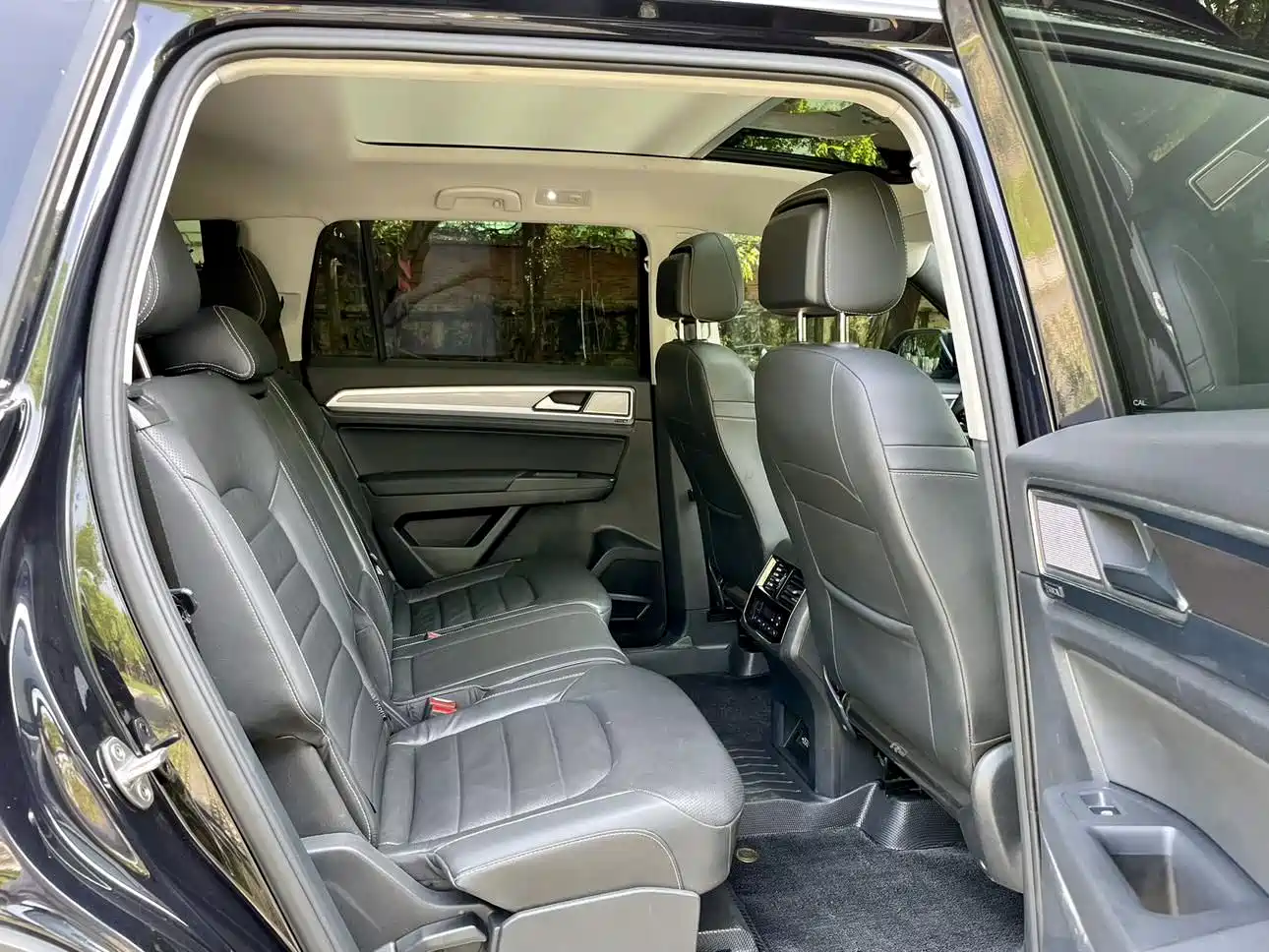 Volkswagen Teramont 2020 380TSI 4WD Luxury Edition China VI фото 10