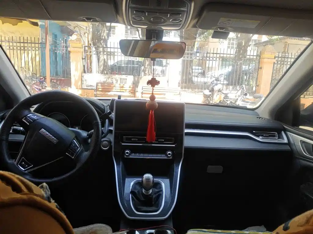 Haval M6 2021 PLUS 1.5T Manual Luxury Smart Connect фото 6