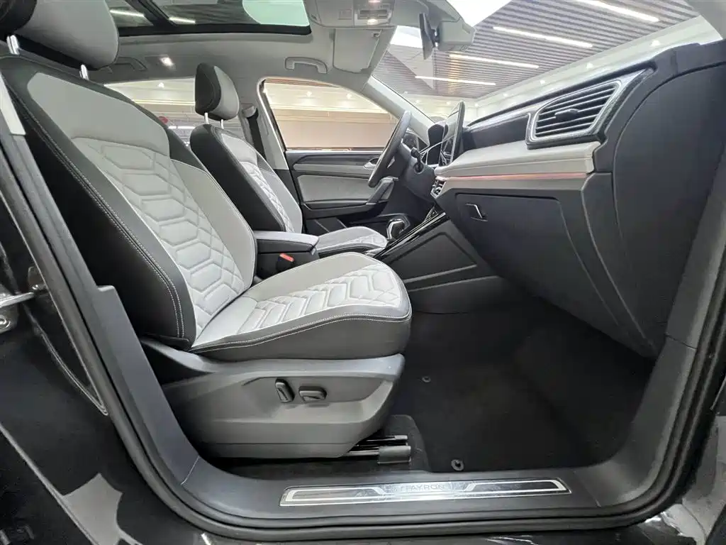Volkswagen Tayron 2023 280TSI 2WD Luxury Plus Advanced Edition фото 16