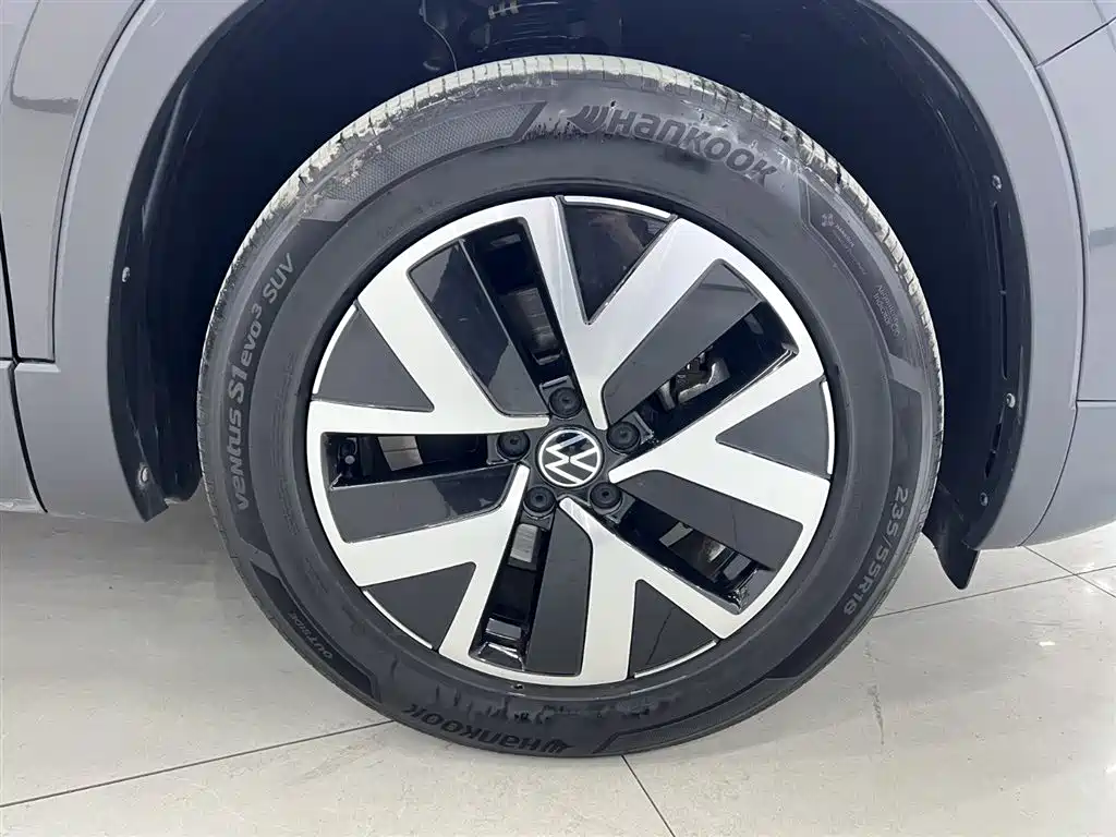 Volkswagen Tayron 2023 280TSI 2WD Luxury Plus Advanced Edition фото 24