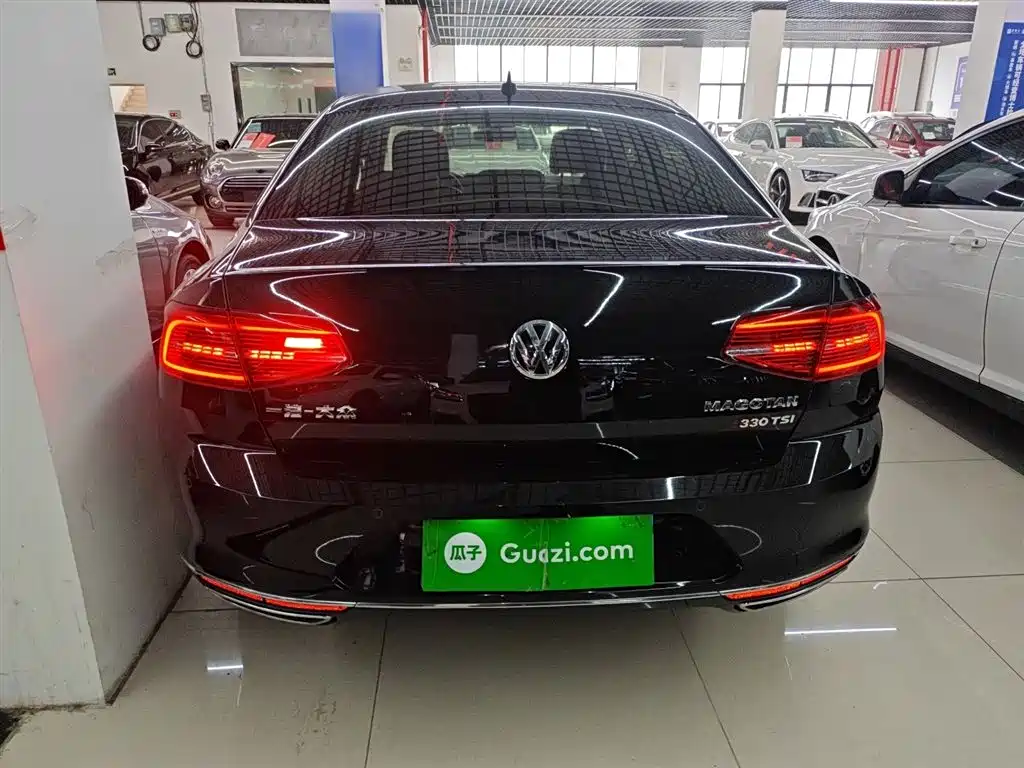 Volkswagen Magotan 2019 330TSI DSG Luxury Class China VI фото 6