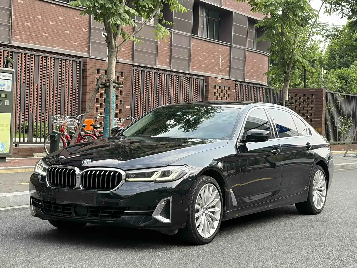 BMW 5 Series 2022 Facelift 530Li Executive Luxury Package