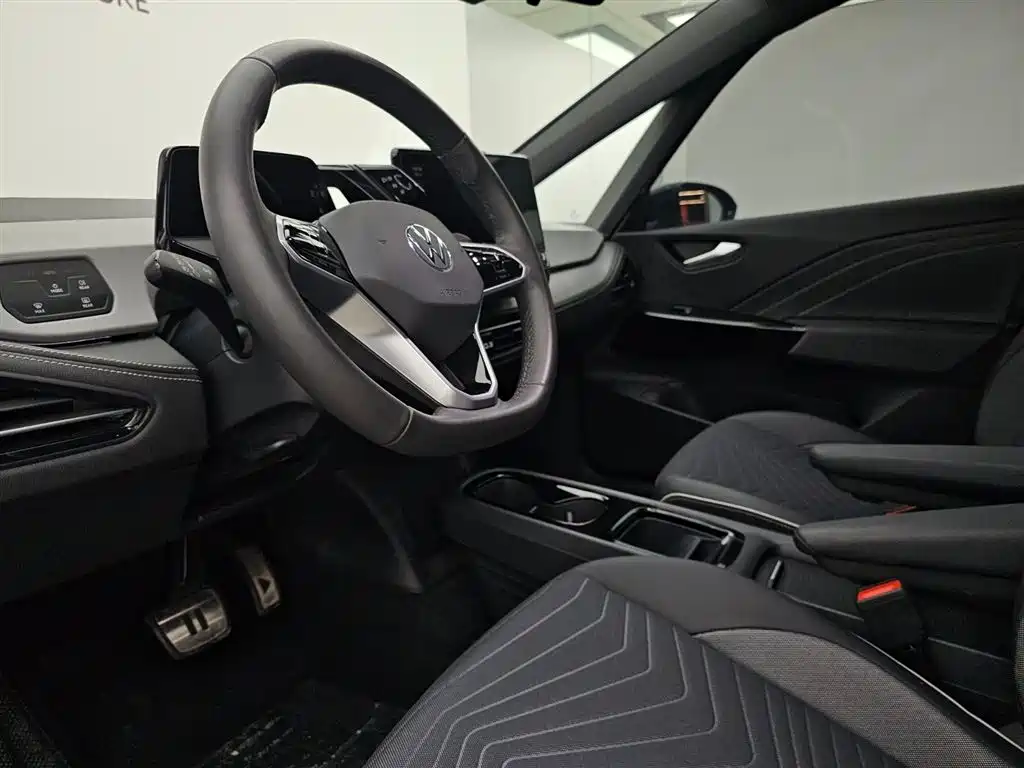 Volkswagen ID.3 2024 Outstanding Edition фото 6
