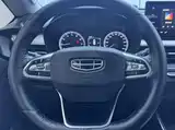 Фото 11 - Geely Vision X3