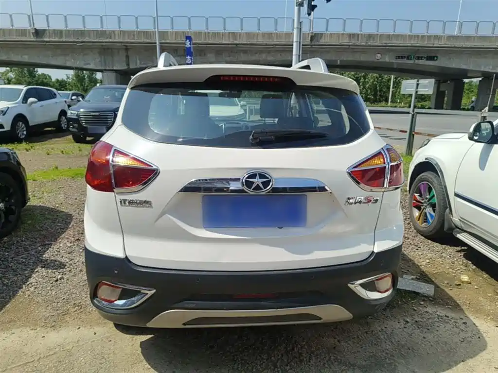 Фото 6 - JAC Refine S3
