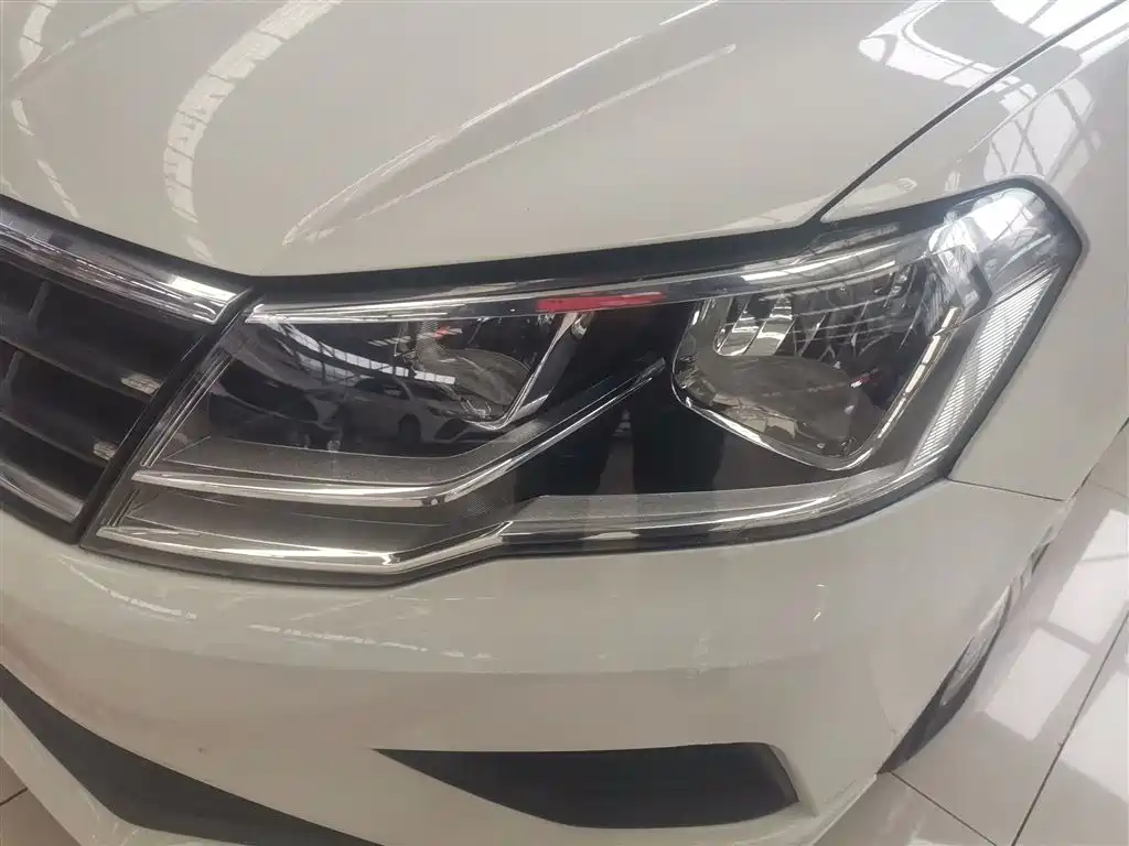 Volkswagen Jetta 2017 1.5L Manual Fashion фото 24