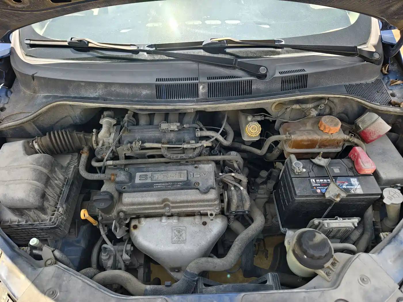 Chevrolet Sail 2013 Sedan 1.2L Manual Fashion Edition фото 12