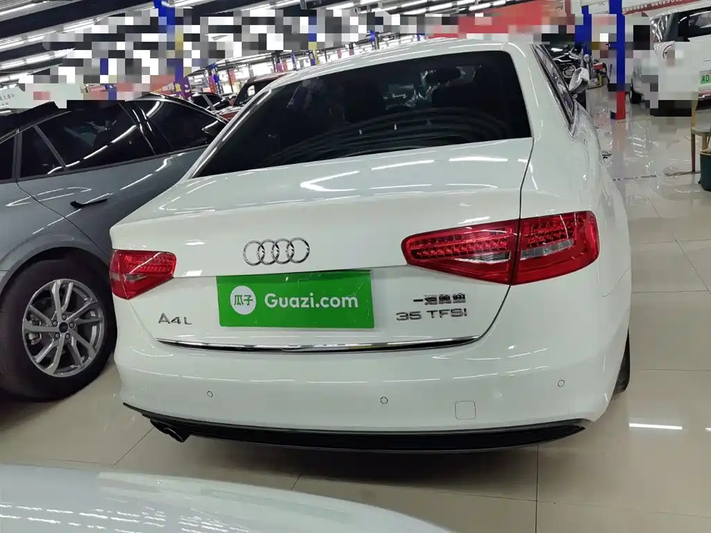 Audi A4L 2016 35 TFSI Collector's Edition S line Comfort фото 13
