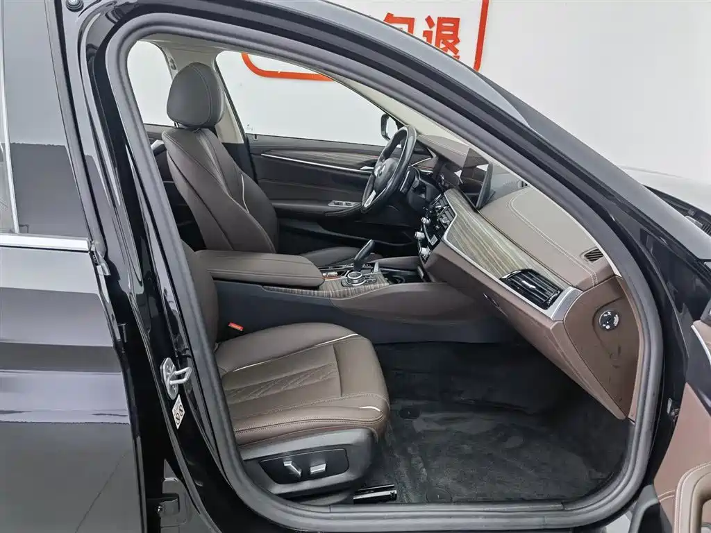 BMW 5 Series 2022 Facelift 530Li Leading Luxury Package фото 23