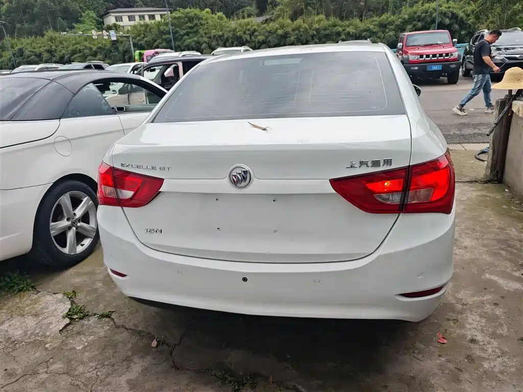 Buick Excelle 2016 15N Automatic Elite фото 6