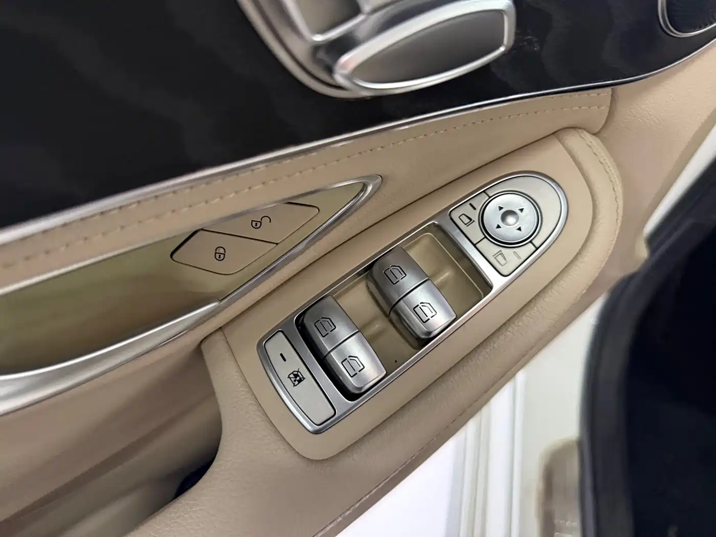 Mercedes-Benz C-Class 2015 Facelift C 180 L Sport фото 19