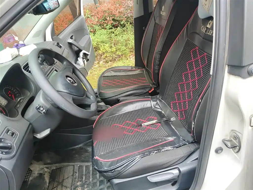 Volkswagen Polo 2014 1.4L Automatic Comfort Edition фото 8