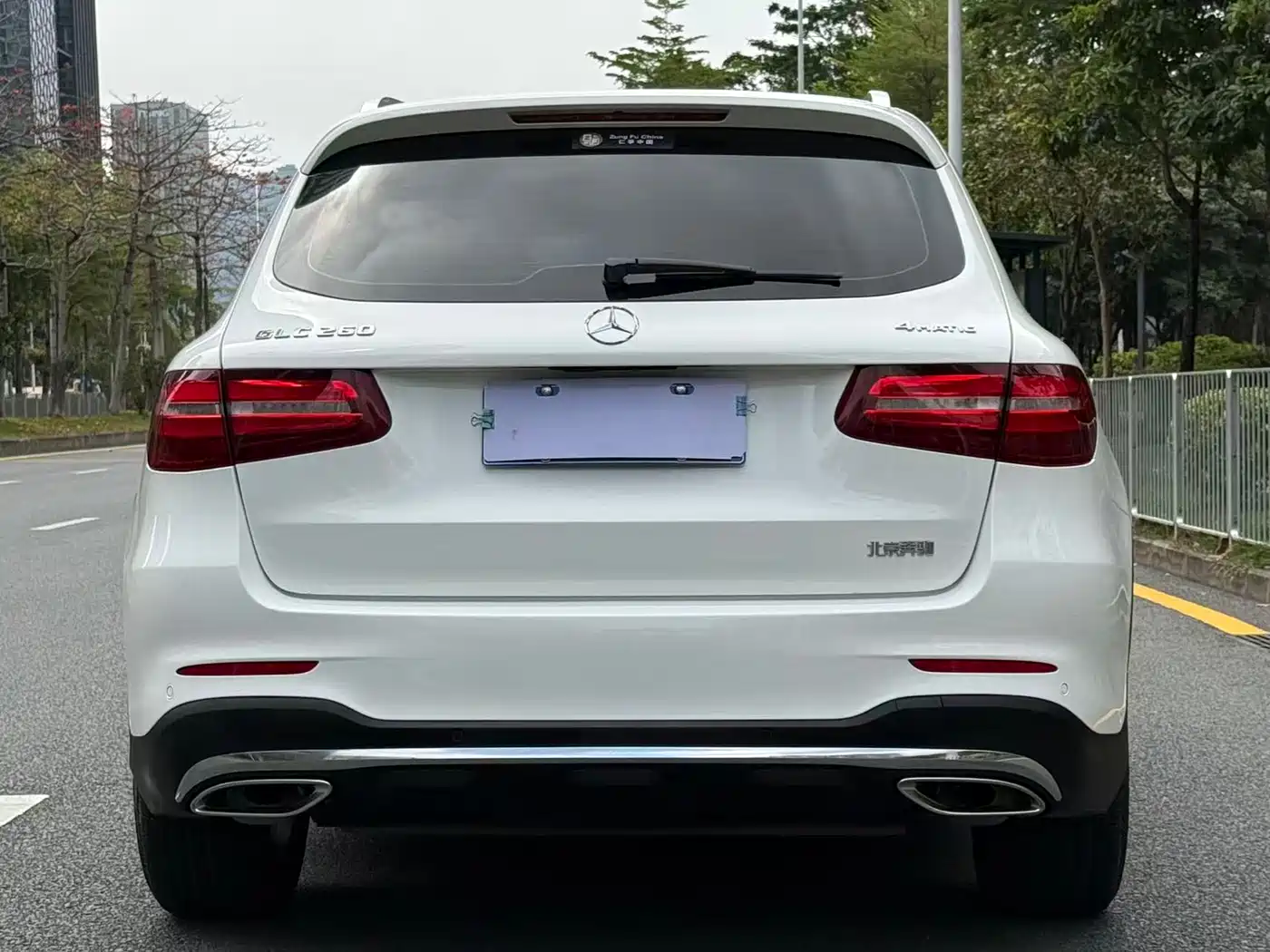 Mercedes-Benz GLC 2018 Facelift GLC 260 4MATIC Luxury фото 19
