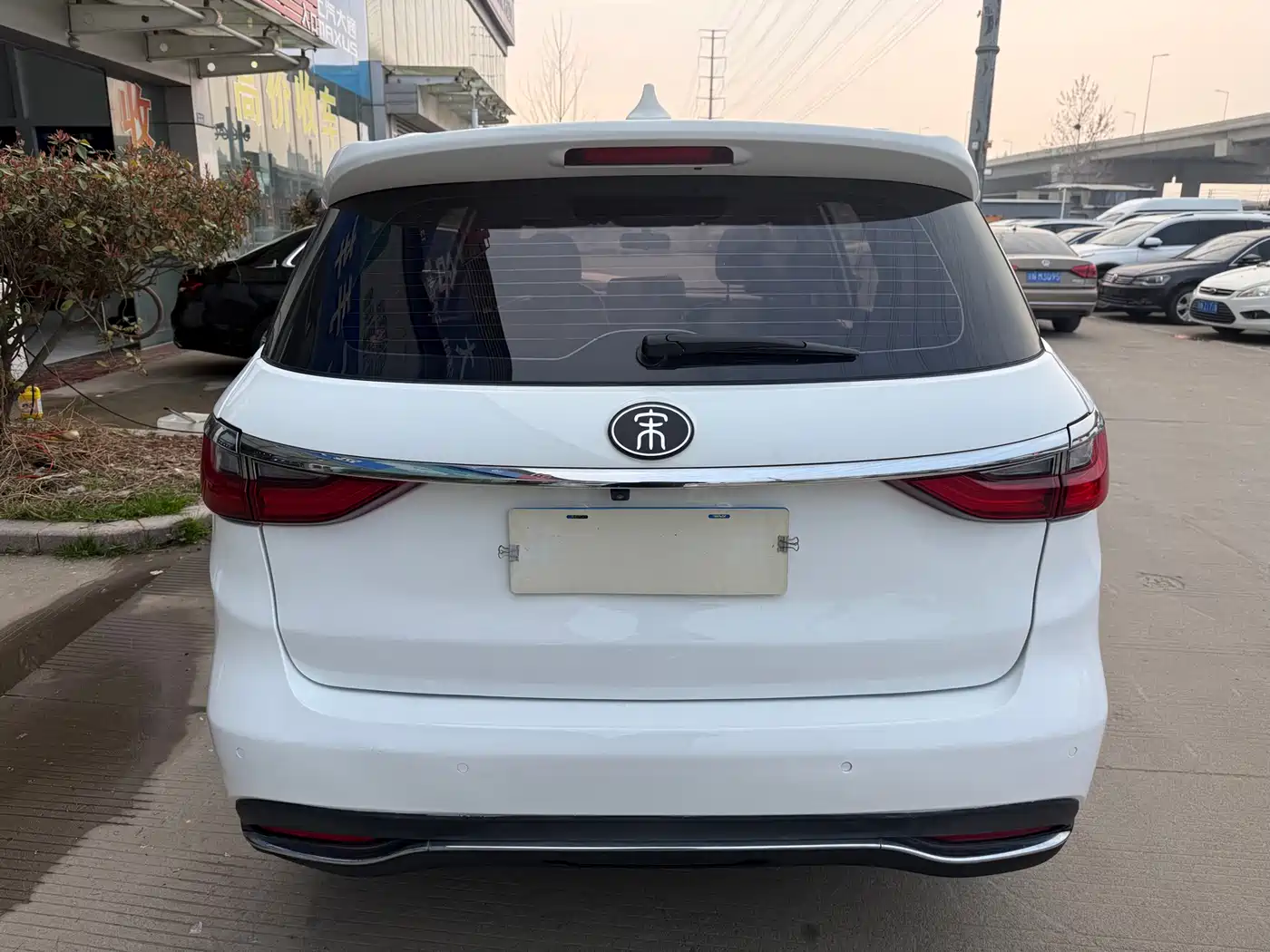 BYD Song MAX 2017 1.5T Auto Smart Connect Premium 7-seater фото 5