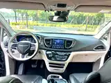 Фото 9 - Chrysler Pacifica