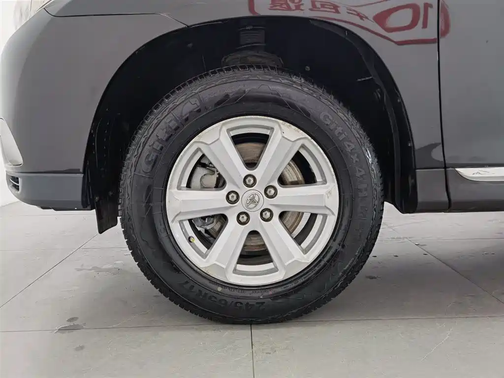 Toyota Highlander 2012 2.7L 2WD 5-seater Elite Edition фото 17