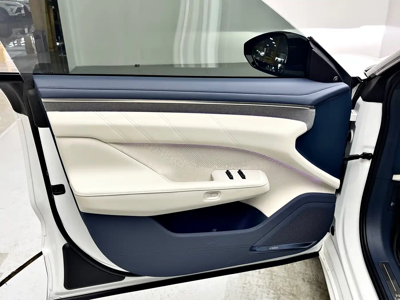 ZEEKR EXTREME KRYPTON 001