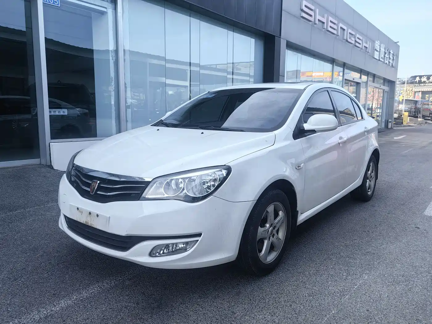 Roewe 350 2013 2013 350C 1.5L Manual Agile Edition