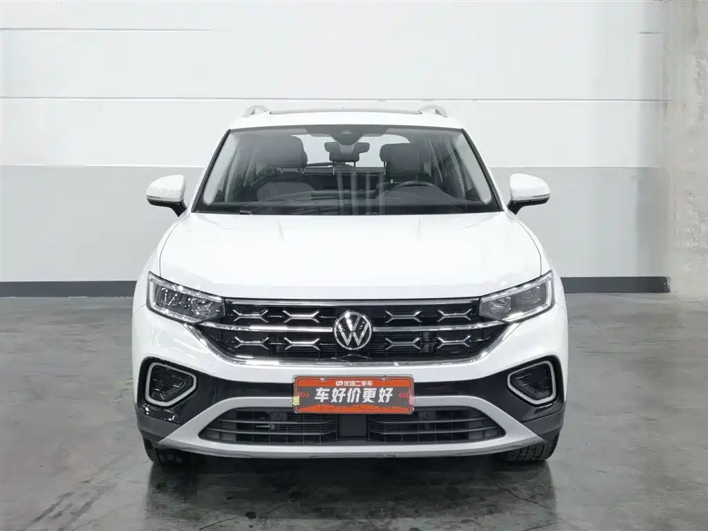 Volkswagen Tayron 2024 300TSI 2WD Luxury Plus Advanced фото 3
