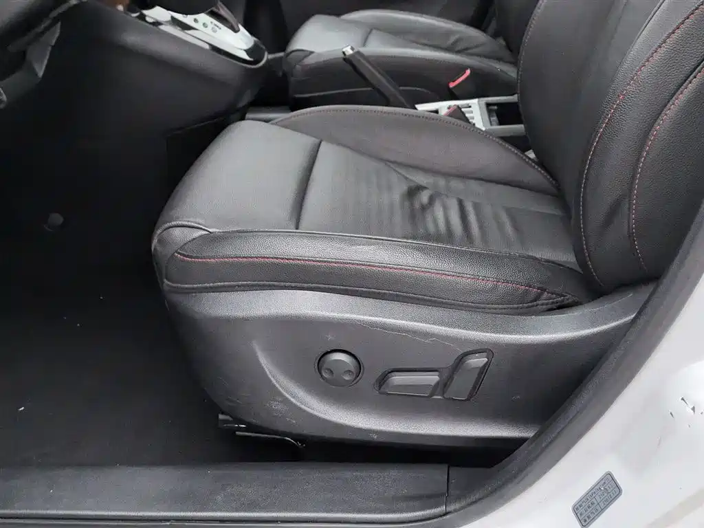 Haval H6 2014 Sport 2.4L Automatic Premium фото 20
