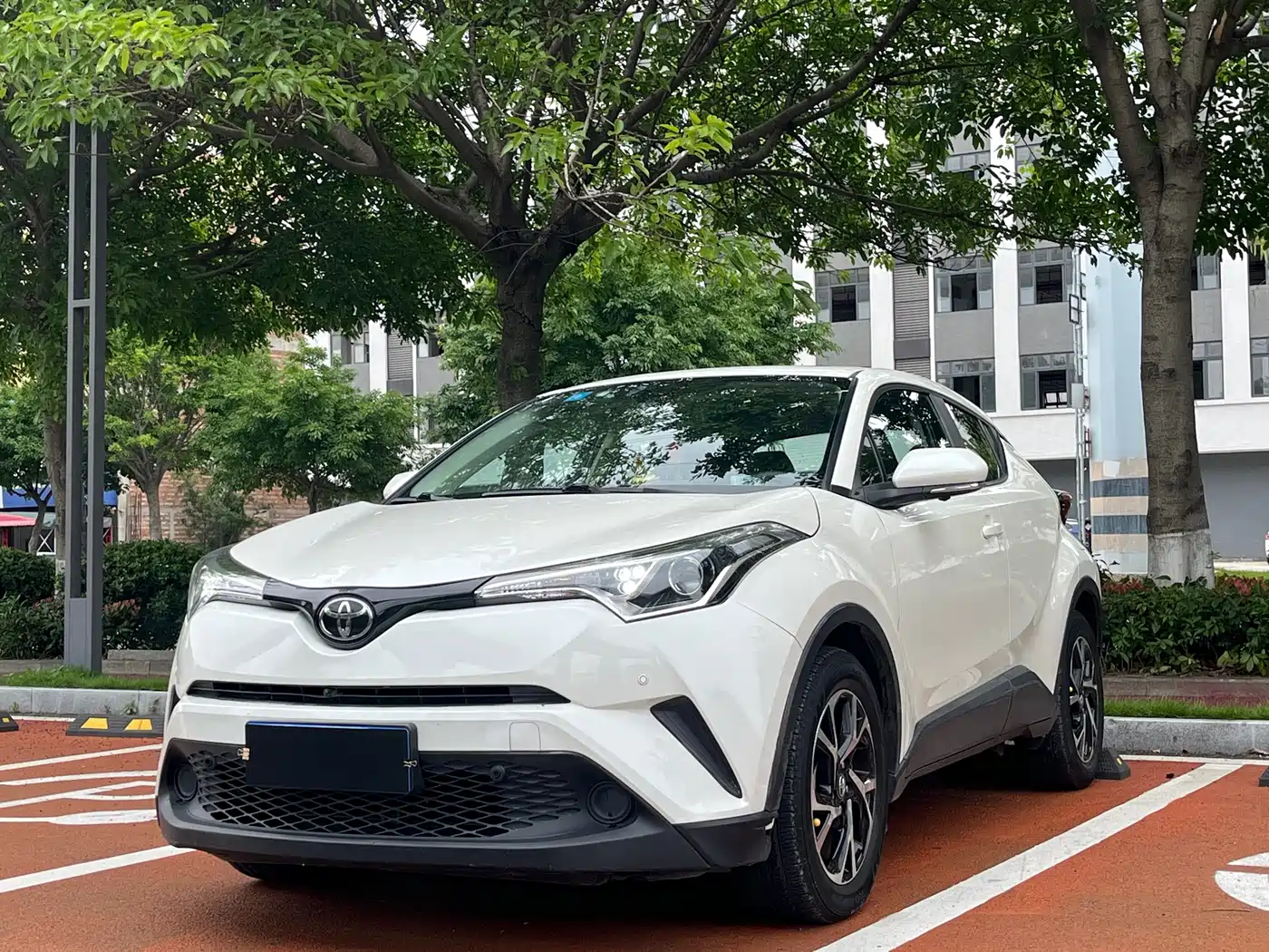 Toyota C-HR 2020 Model 2.0L Comfort