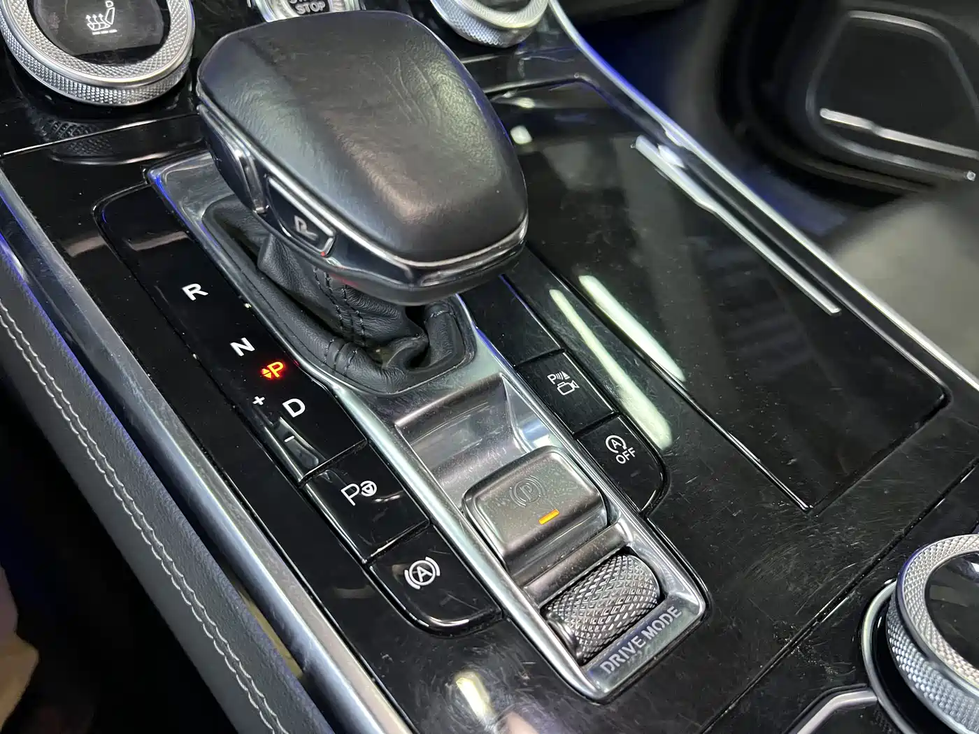 Hongqi H9 2020 3.0T Smart Connection Qi Chang Edition фото 15