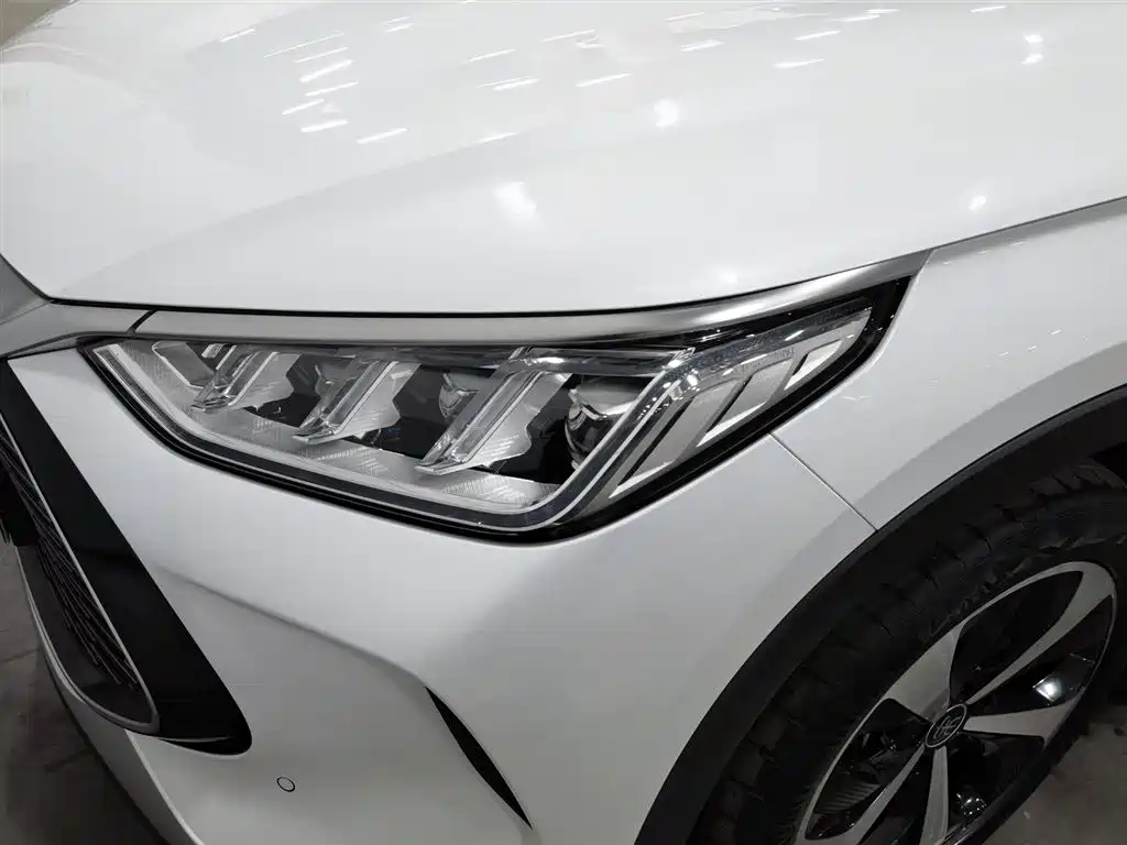 BYD Song PLUS PHEV 2021 DM-i 51KM Honor фото 7