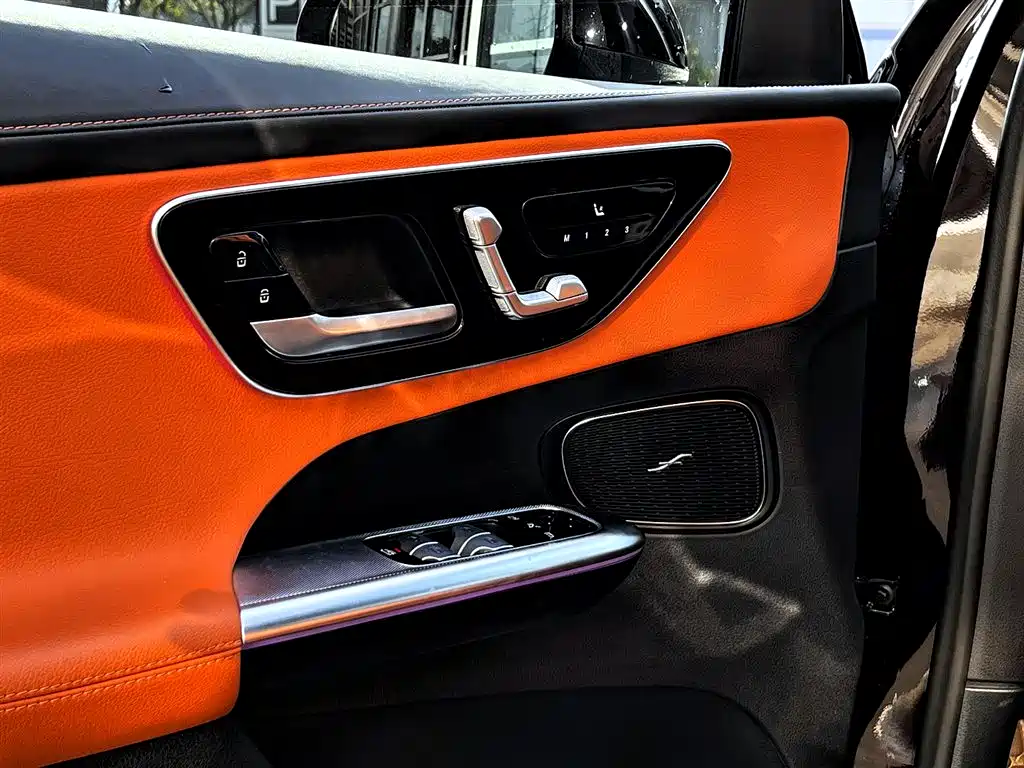 Mercedes-Benz GLC 2024 GLC 300 L 4MATIC Dynamic 5-seater фото 20