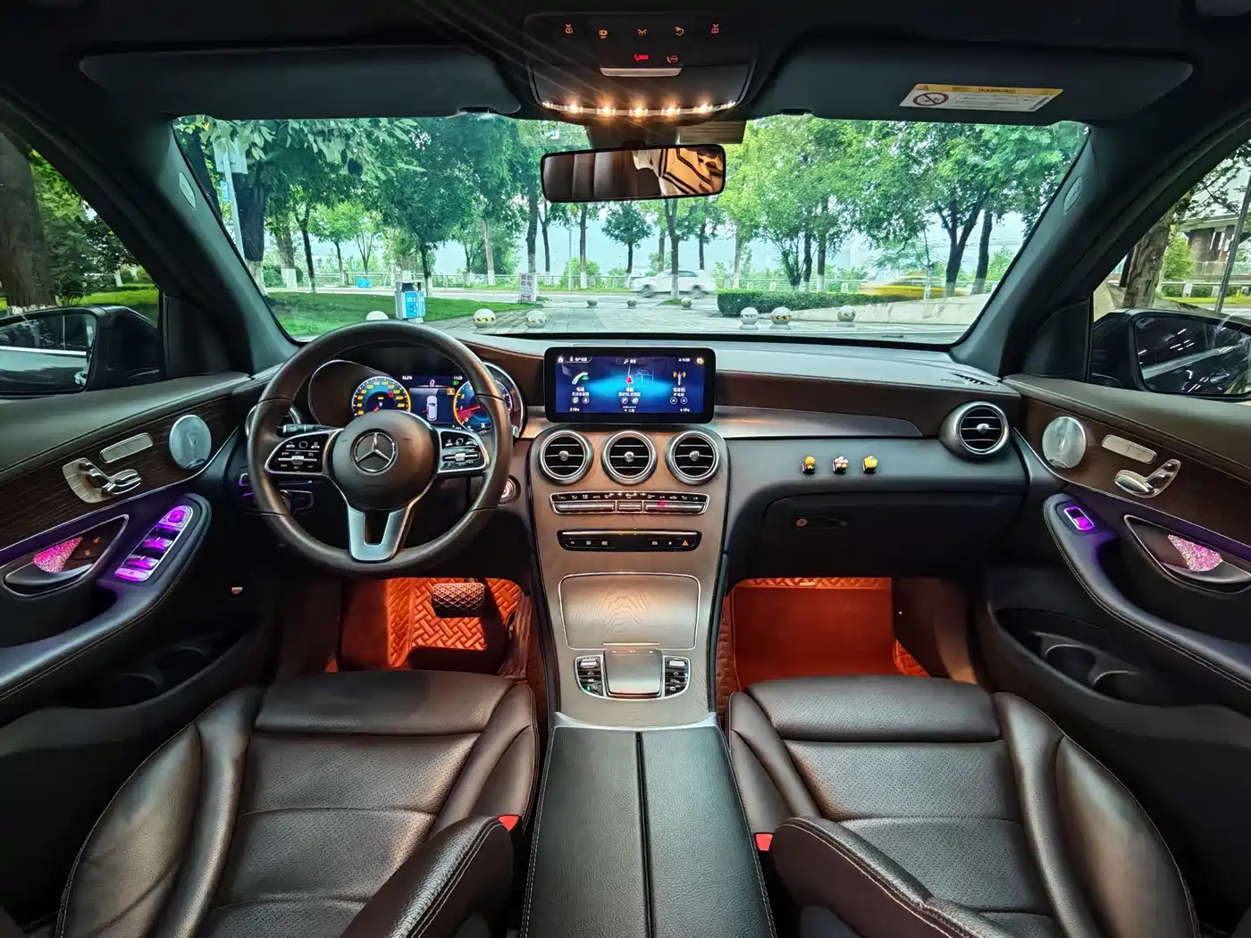 Mercedes-Benz GLC 2021 GLC 260 L 4MATIC Luxury фото 10