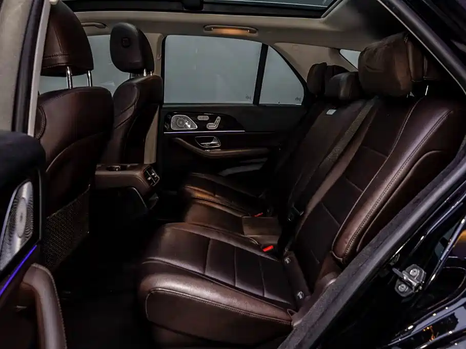Mercedes-Benz GLE 2021 GLE 350 4MATIC Fashion фото 20