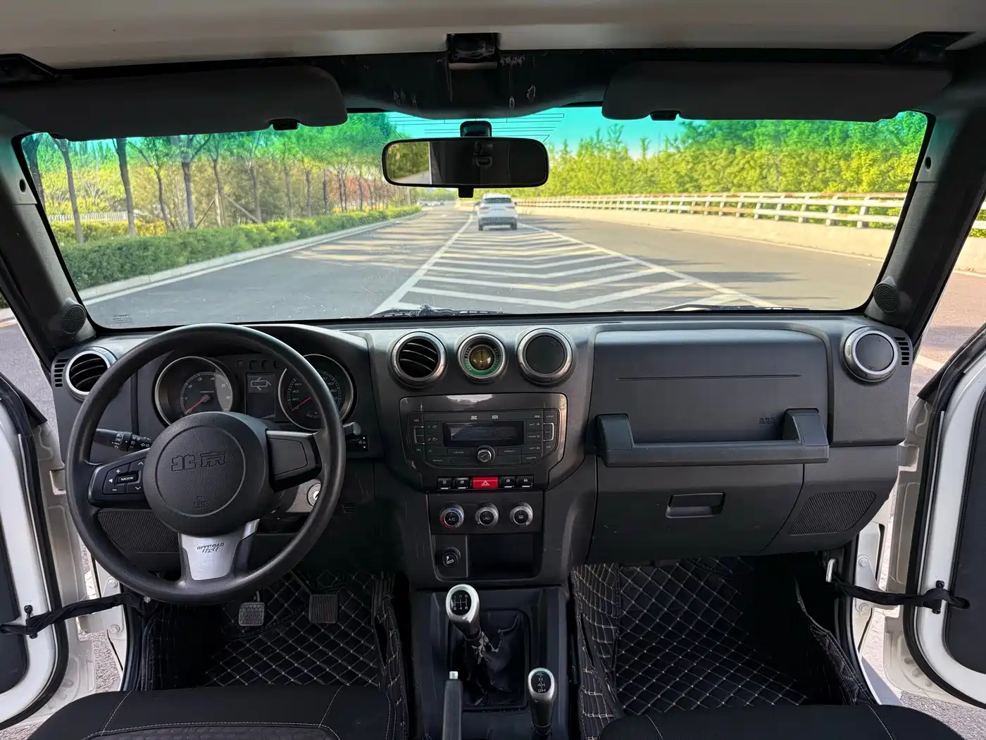 BAIC ORV Beijing Offroad BJ40 2015 2014 2.4L Manual Cross Country