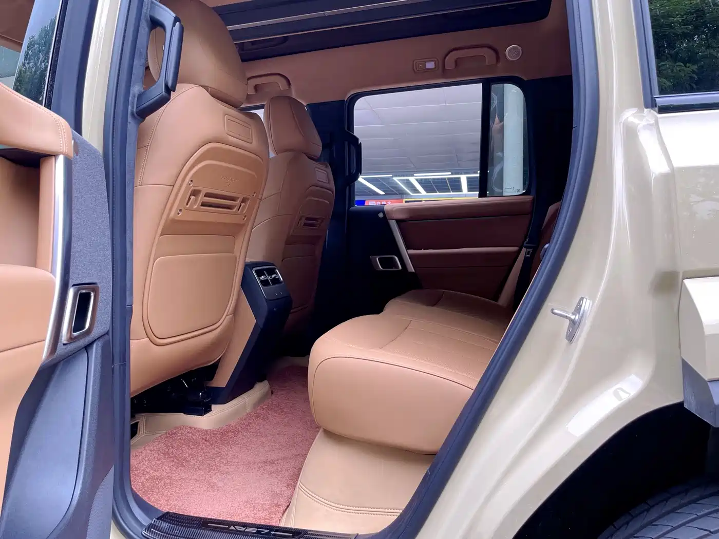 iCAR V27 2026 2026 200KM AWD Falcon 500