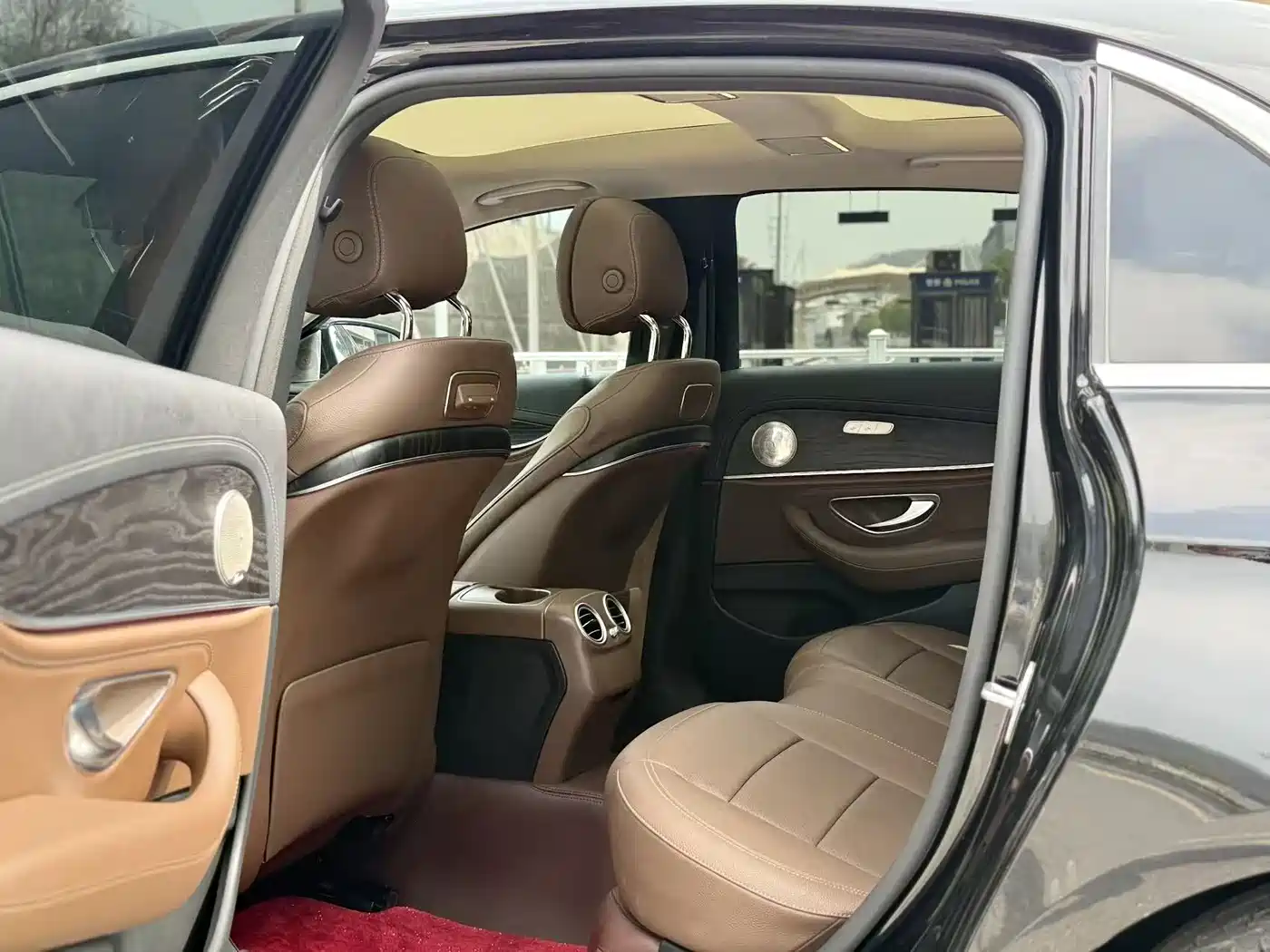 Mercedes-Benz E-Class 2020 Facelift E 300 L Sport Fashion фото 9