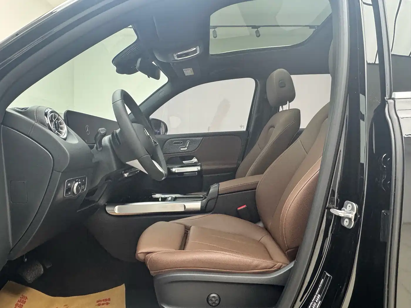 Mercedes-Benz GLB 2024 Facelift GLB 220 Dynamic фото 11