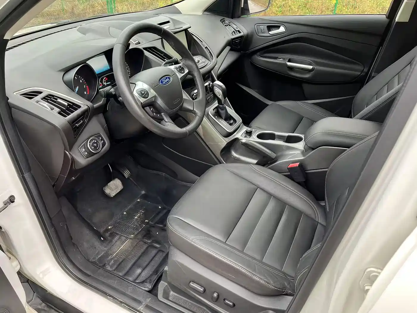 Ford Kuga 2015 2015 2.0L GTDi 4WD Elite