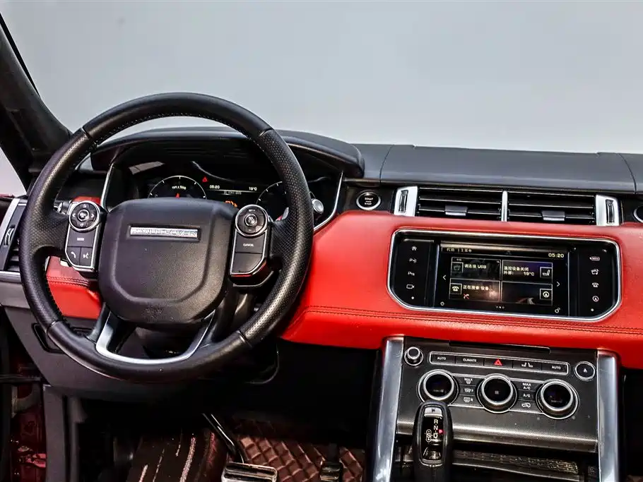 Land Rover Range Rover Sport 2016 3.0 SC V6 HST фото 5