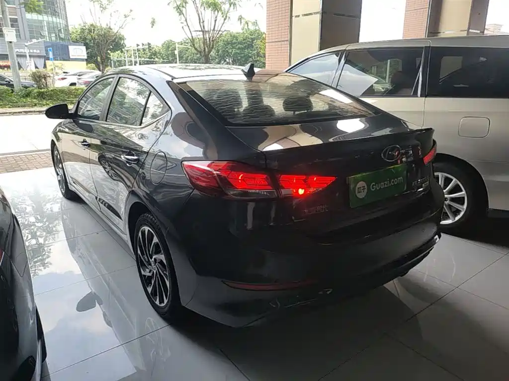 Hyundai Elantra 2020 1.4T DCT Dynamic·Vitality фото 5