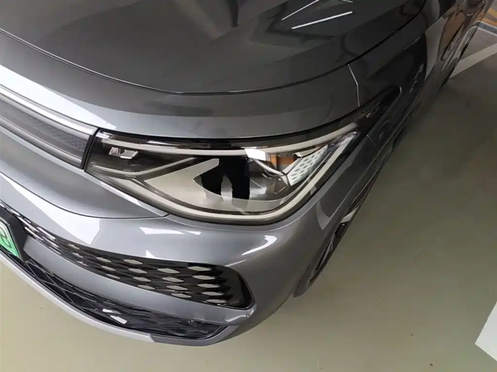 Volkswagen ID.6 X 2021 Facelift Pure+ Pure Long Range Version фото 24
