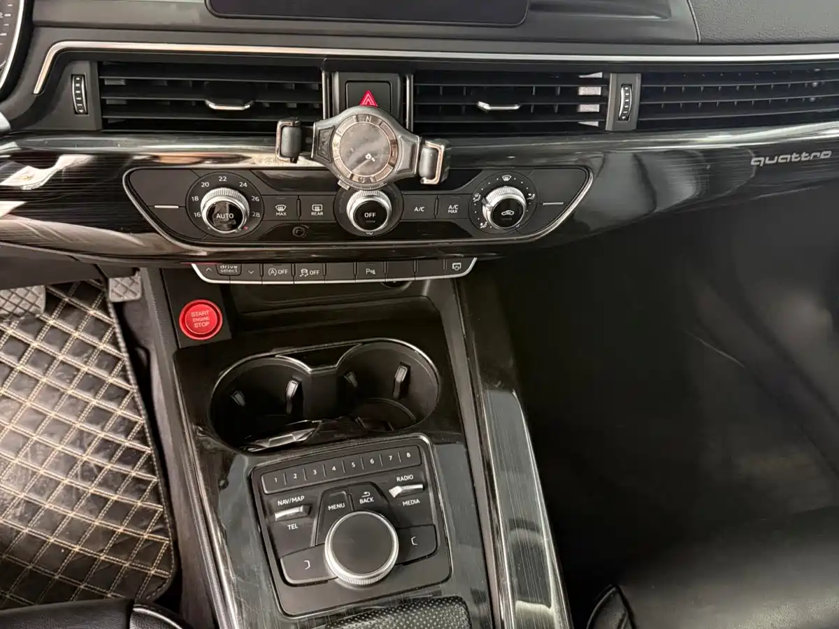Audi A4L 2019 40 TFSI Progressive (China V) фото 10