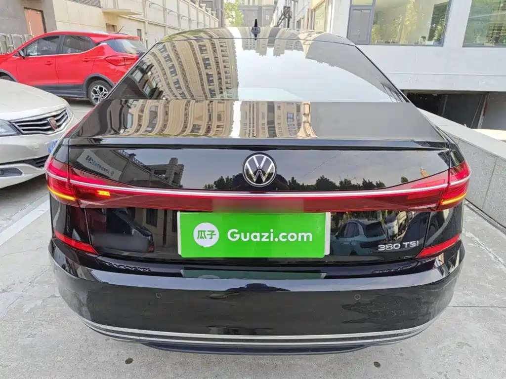 Photo 6 - Volkswagen Passat