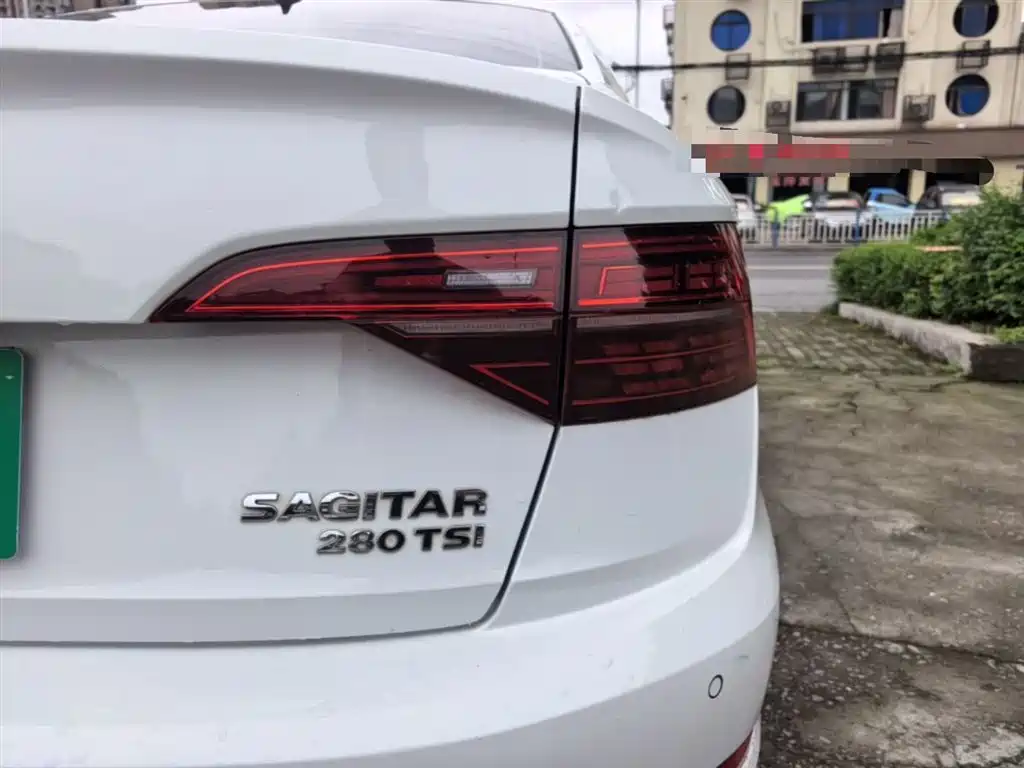 Volkswagen Sagitar 2022 280TSI DSG Soaring Edition фото 8