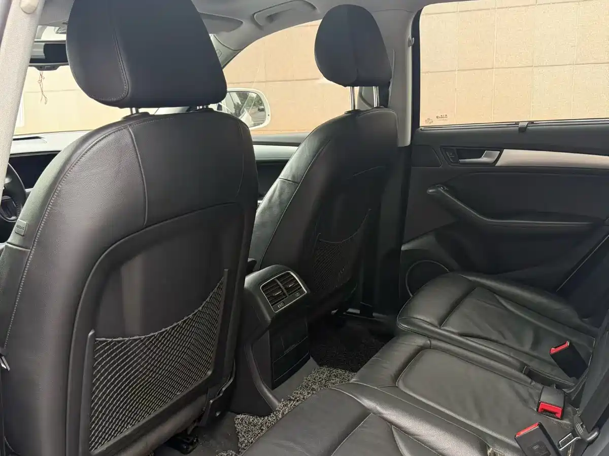 Audi Q5 (Import) 2015 2013 45 TFSI quattro Sport
