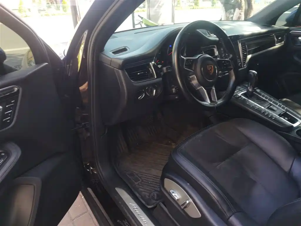 Porsche Macan 2017 Macan S 3.0T фото 16