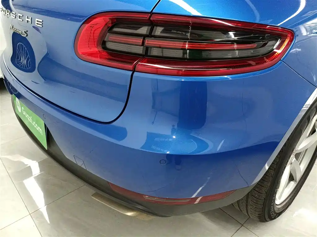 Porsche Macan 2016 Macan 2.0T фото 8