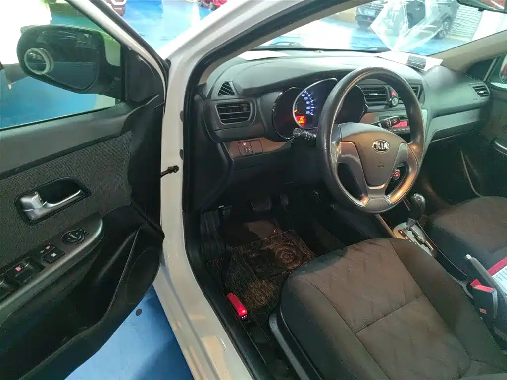 Kia K2 2015 Sedan 1.4L AT GLS фото 12
